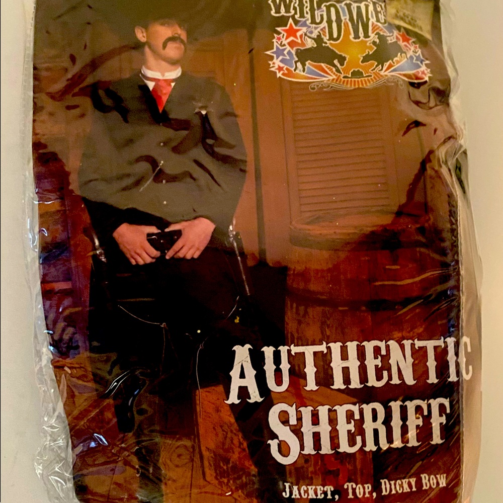 Fun sheriff costume